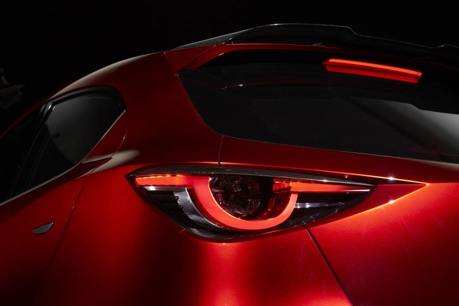  Mazda Hazumi Concept 2014 года  (фото 29 из 93)